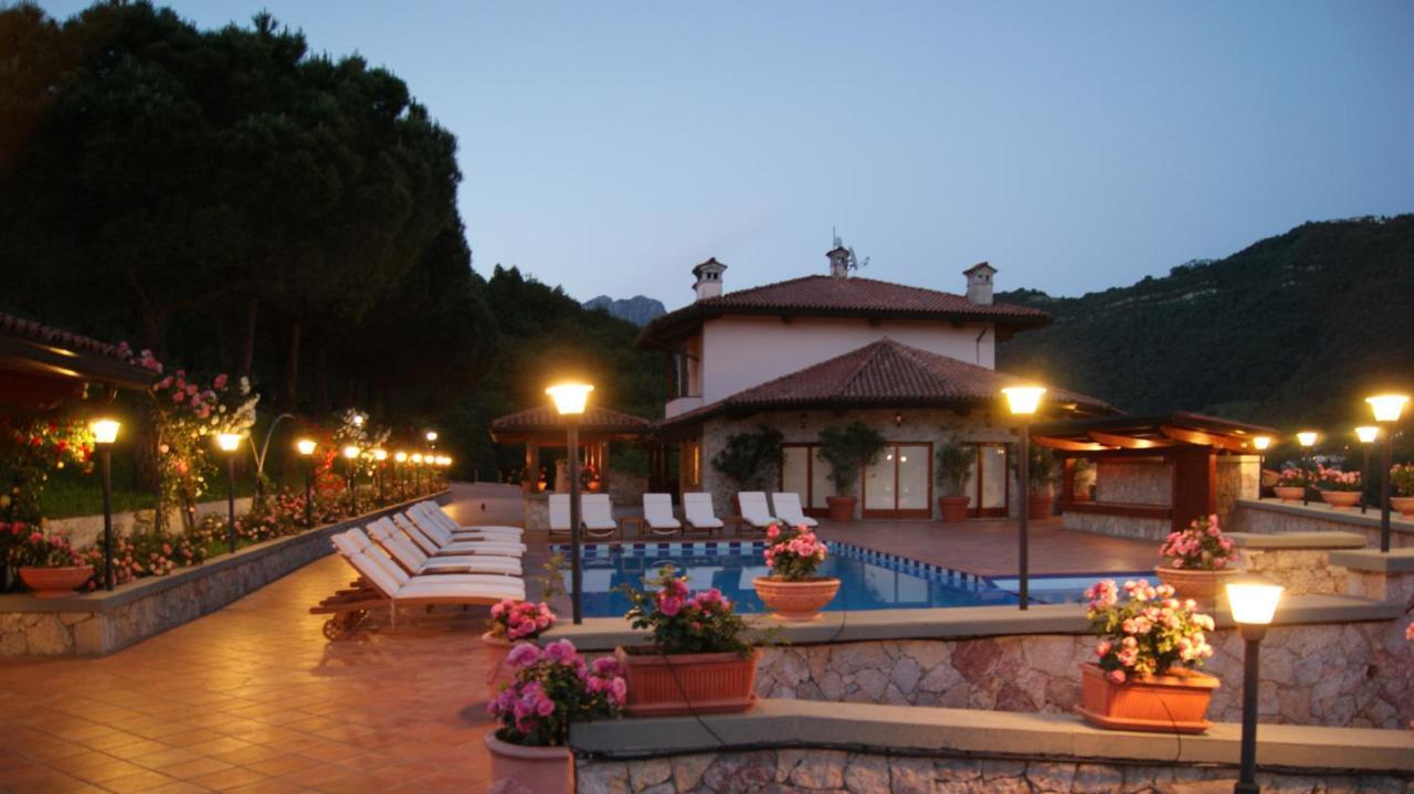 Resort Ninfea San Pellegrino Terme Ngoại thất bức ảnh
